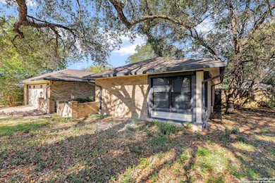 10243 Grand Meadow, San Antonio, TX 78239 - photo 3