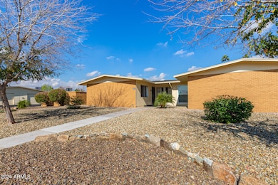 10830 W Santa fe Dr, Sun City, AZ 85351 - photo 5