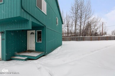 03-Exterior Front MS_9506