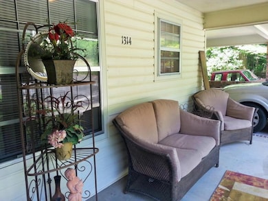 1314 Margaret St NW, Cullman, AL 35055 - photo 3