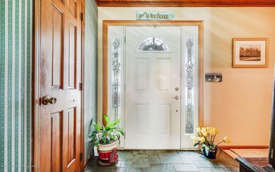Foyer Entry