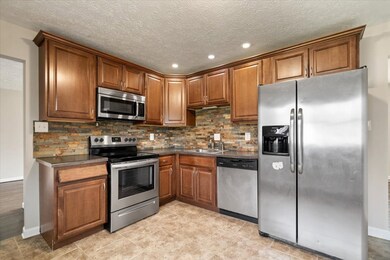 5084 E Centenary Rd, Mooresville, IN 46158 - photo 7