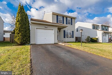 1026 Deerfield Cir, Perkasie, PA 18944 - photo 3