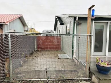 5245 Sturdivant Ave, Klamath Falls, OR 97603 - photo 6