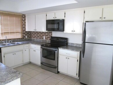 Kitchen w/built-in microwave