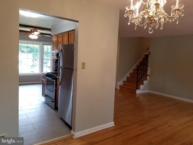 15403 Calshot Ct, Laurel, MD 20707 - photo 5