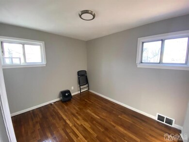 1594 Oak Tree Rd, Iselin, NJ 08830 - photo 3