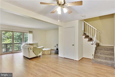 77 Gentry Ct, Annapolis, MD 21403 - photo 2