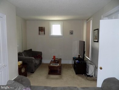 334 W High St, Womelsdorf, PA 19567 - photo 2