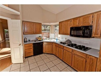 5913 Shanghai Pierce Rd, Austin, TX 78749 - photo 6