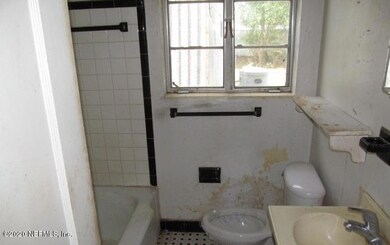 5050 Camille Ave, Jacksonville, FL 32210 - photo 7