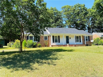 213 Palomar St, Fayetteville, NC 28314 - photo 2