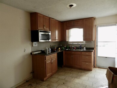 2418 Moreau St, Houston, TX 77093 - photo 4