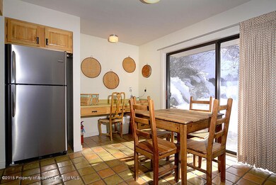 Office and Breakfast Nooks