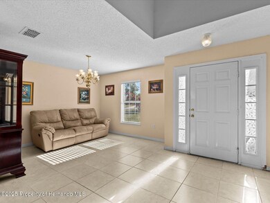 13-Foyer