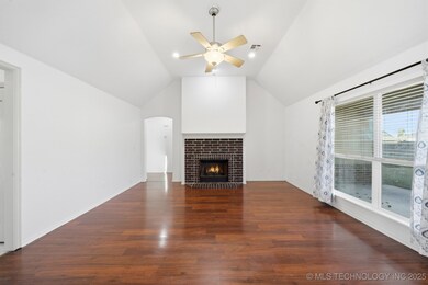 14603 S Nyssa Place, Glenpool, OK 74033 - photo 7