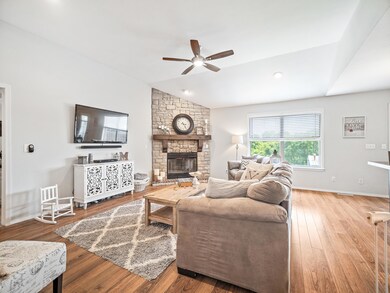 314 Pinehill Ct, Nixa, MO 65714 - photo 7