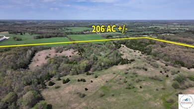 119 NE 1075p Rd Private Rd, Calhoun, MO 65323 - photo 4