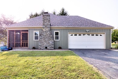 10208_Windrow_Ct-41
