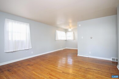 1010 King St, Charlottesville, VA 22903 - photo 2