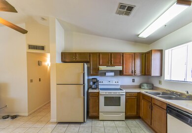 527 N Merrill Rd, Mesa, AZ 85207 - photo 4