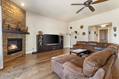 1482 W Anne Marie Dr, Chino Valley, AZ 86323 - photo 5