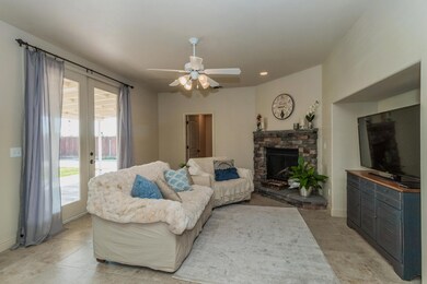 100721-297-W-Lilac-Ave-Reedley-CA-06