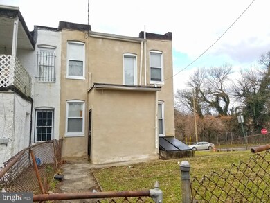 1089 Ellicott Driveway, Baltimore, MD 21216 - photo 4