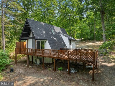 325 Tall Pine Ln, Gerrardstown, WV 25420 - photo 4