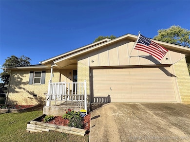 902 S Owens Ave, Tahlequah, OK 74464 - photo 2