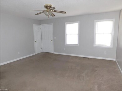 1792 Woodglo Dr, Asheboro, NC 27205 - photo 5