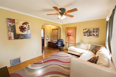 1936 W 7th St, Waterloo, IA 50702 - photo 2