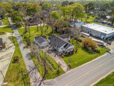 201 W Russell Ave, Welsh, LA 70591 - photo 4