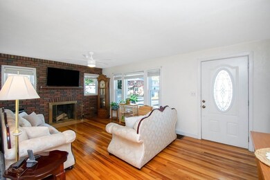 254 Nottingham St, Springfield, MA 01104 - photo 5