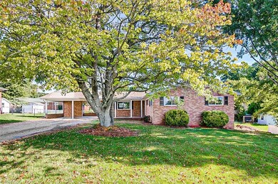 508 W Balfour Ave, Asheboro, NC 27203 - photo 2