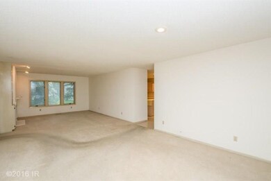 3721 Wolcott Ave, Des Moines, IA 50321 - photo 6