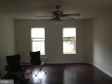 236 Meadow View Ln, Colonial Beach, VA 22443 - photo 6