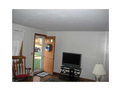 67 Leaf St, West Warwick, RI 02893 - photo 4