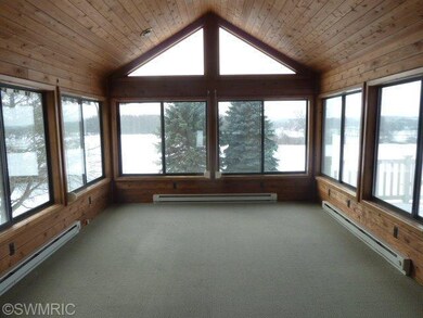 10155 Burlingame Ave SW, Byron Center, MI 49315 - photo 3