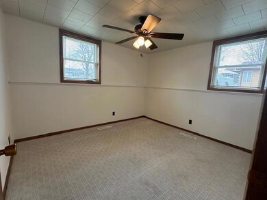 2009 Great Bend Blvd, Windom, MN 56101 - photo 6