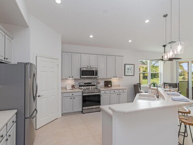 1272 Rialto Way Unit 201 Naples FL 34114