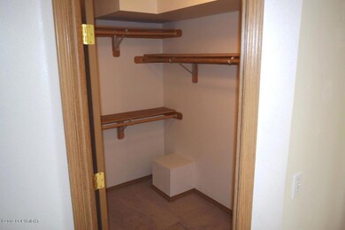 Master - Walkin Closet