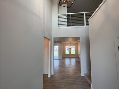 Two story entry way