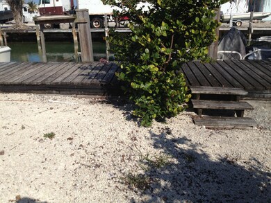Dock2