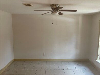 5611 Knightwood St, Houston, TX 77016 - photo 3
