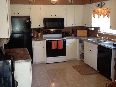 Kitchen (6)