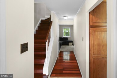 1980 Mayflower Dr, Woodbridge, VA 22192 - photo 2