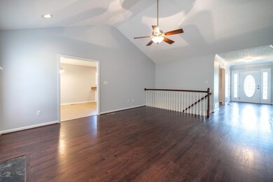 9805 Marcietta Way 4