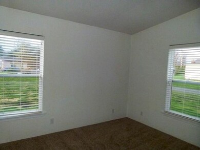 MASTER BEDROOM SUITE