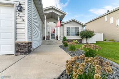 713 23rd Ave W, West Fargo, ND 58078 - photo 6